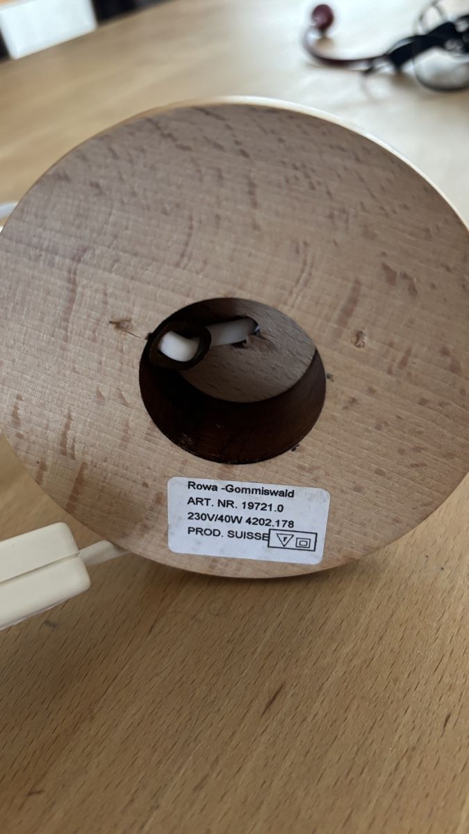 Lampen: Röwa-Gommiswald Tischlampe – Gebraucht aus Hettlingen von AidaNova 2