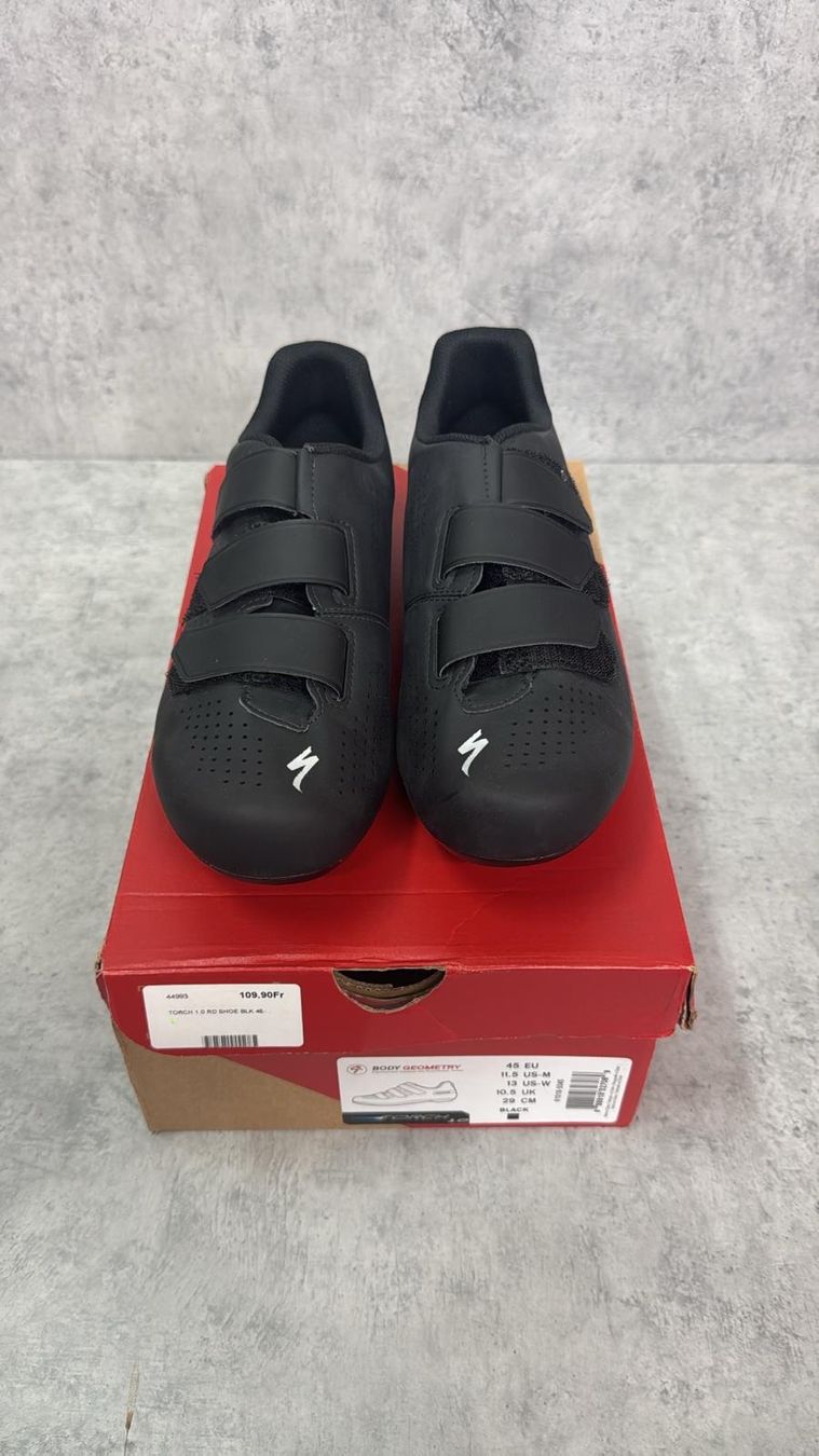 Scarpe da uomo: NEU VELOSCHUHE SPECIALIZED TORCH 1.0 RD UVP 109.90.- – Nuovo e nell'imballaggio originale da Tübach venduto da KL-Bikes 1