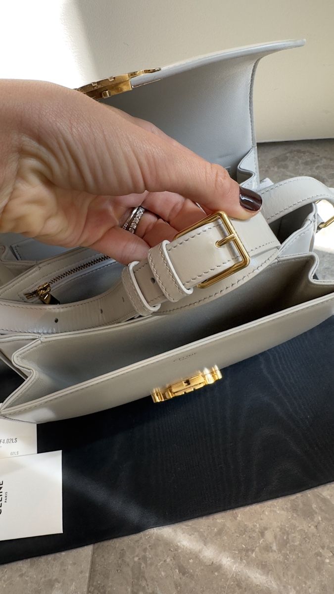 Celine Borse da donna: Celine triomphe bag – Nuovo (secondo la descrizione) da Paradiso venduto da Under_sun 5