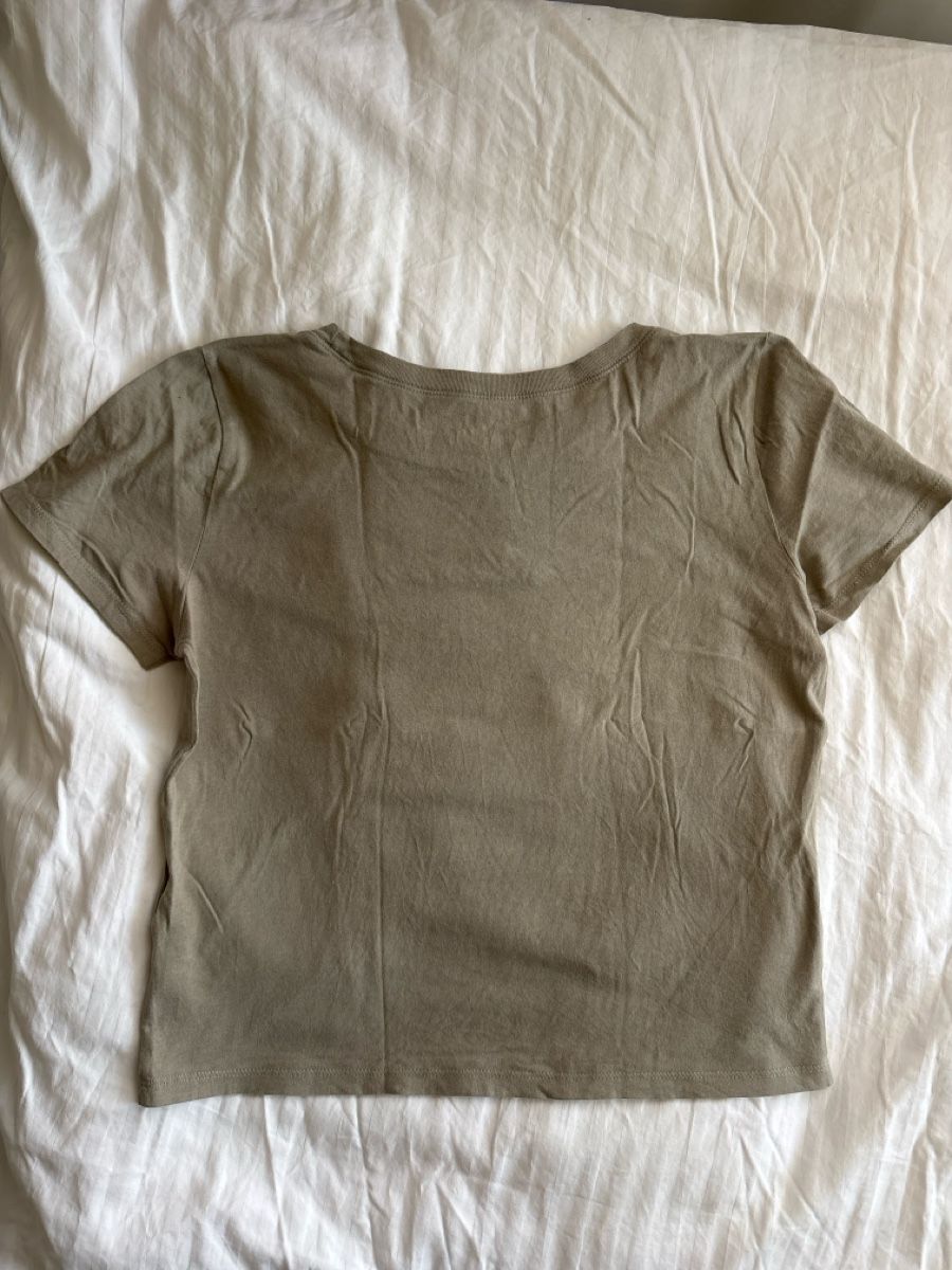 Hollister T-shirt: Hollister T-Shirt – Usato da Pfäffikon ZH venduto da Coffee44 2