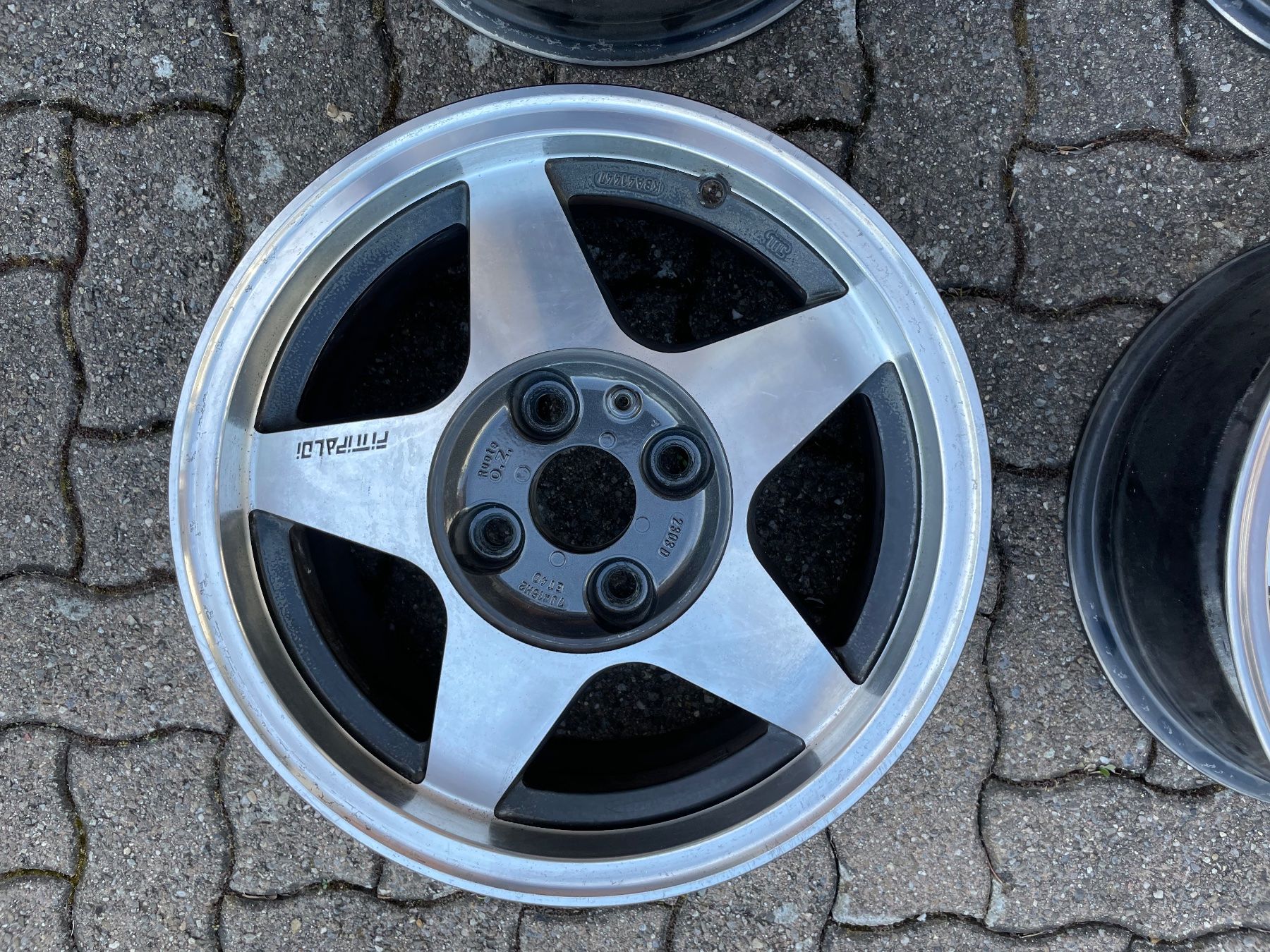 OZ Racing Cerchioni: OZ Felgen 15" passend zu Audi 80 / 100 – Usato da Belp venduto da Detailfreak 3