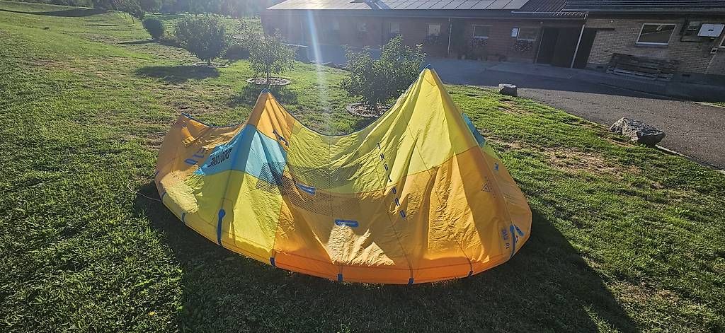 Kite: Duotone Evo 10m² 2019 – Gebraucht aus Wil SG von Virus1991 2