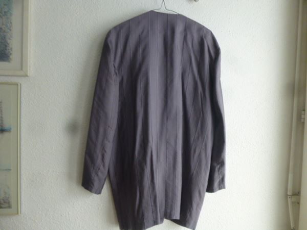 Costumi: Blazer/Kostüm Gr. 40 Antrazith wie neu – Usato da Hinwil venduto da Glasperlen 5
