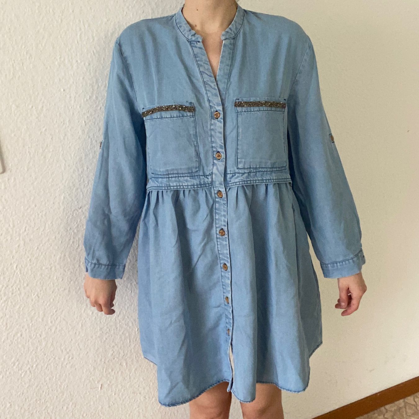 Zara Vestiti: ZARA JEANS HEMDKLEID MIT TASCHEN – Nuovo (secondo la descrizione) da Schlieren venduto da notkrys 1