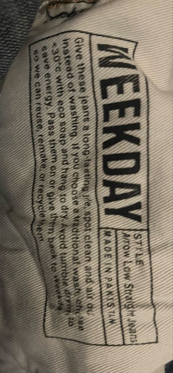 Weekday Jeans: weekday arrow low straight jeans – Usato da Zürich venduto da luc_8td7 2