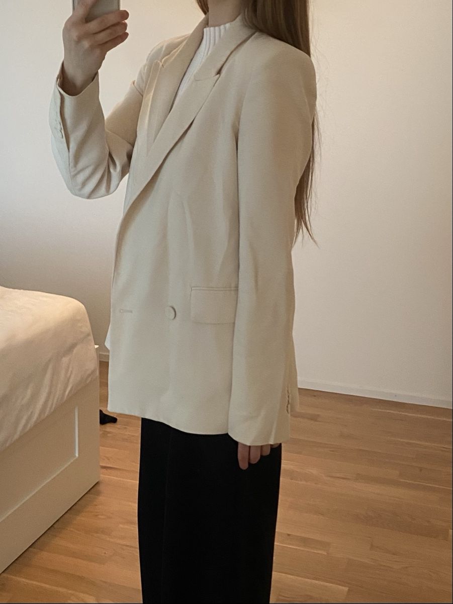 Zara Completi & Tailleur: Mango Oversize Blazer Beige – Usato da St. Gallen venduto da delideja01 2