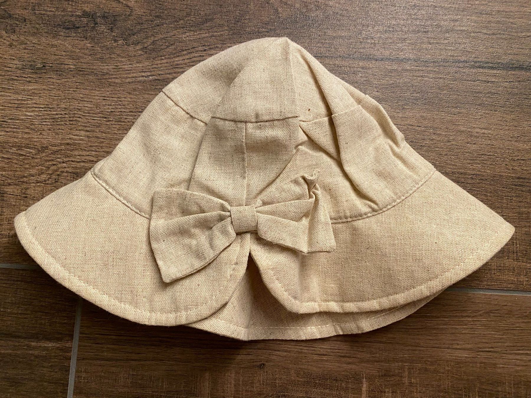 Copricapi, berretti & cappellini: Sonnenhut aus Leinen? beige mit Schleife – Usato da Pratteln venduto da a23_j2gs