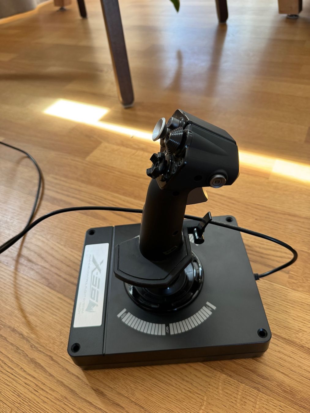 Logitech Controller: Logitech G X56 Joystick – Gebraucht aus Gunzwil von koc_c7qp 1
