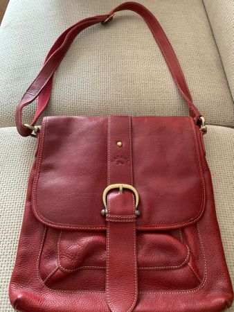 Joli sac/besace rouge Katana en cuir
