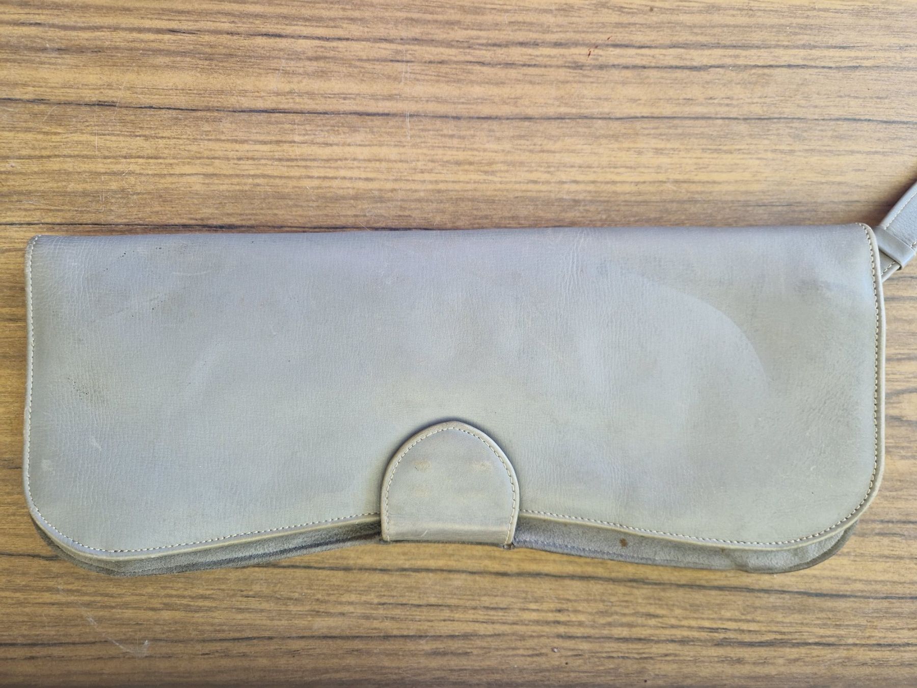 Borse da donna: Clutch Vintage Leder grau – Usato da Mörschwil venduto da wunderkiste44 5