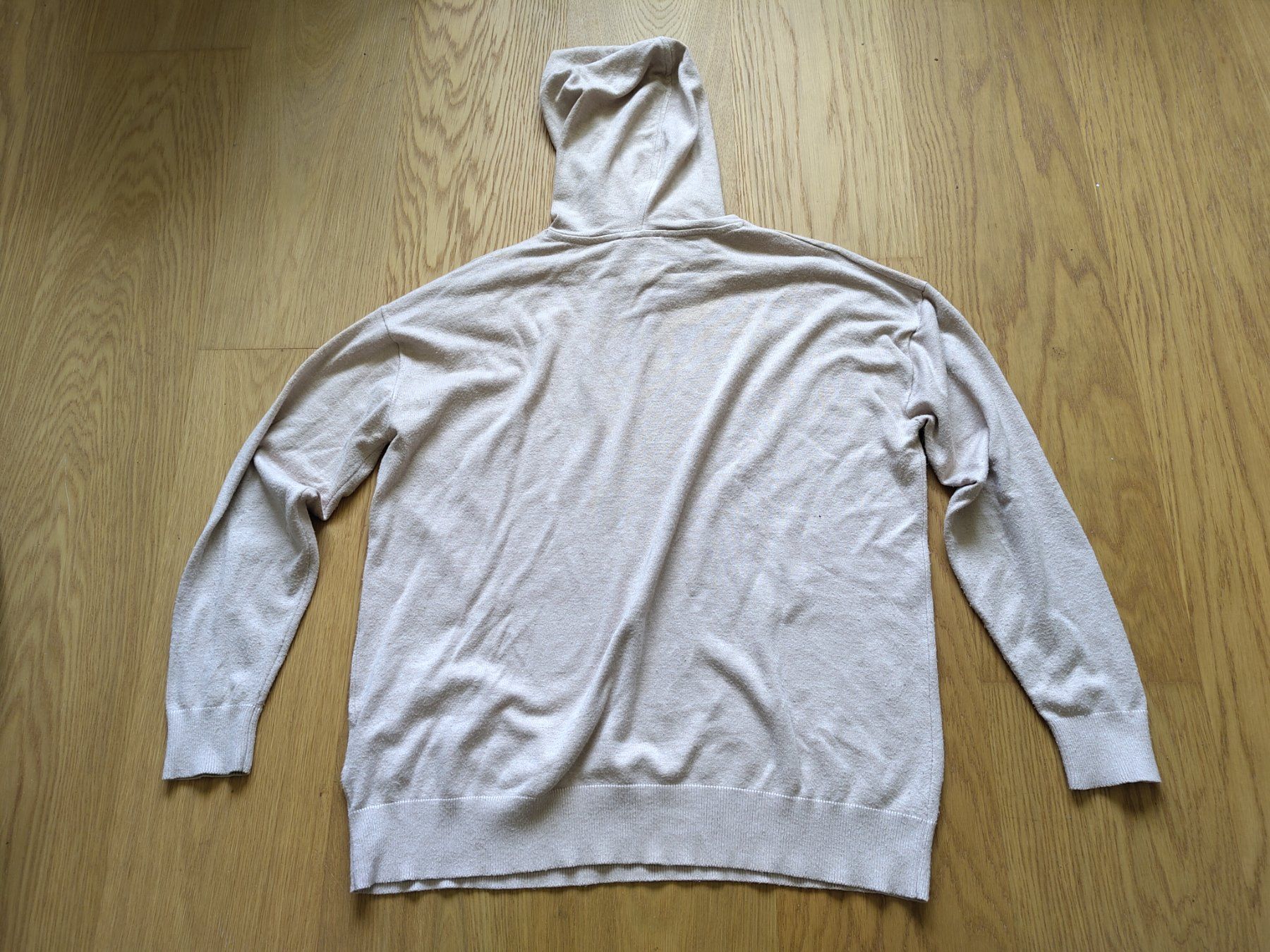 C&A Maglioni & Felpe: Leichter Sommer Pullover mit Kapuze, Gr. L, Beige – Usato da Bern venduto da Cassiopeia-72 1