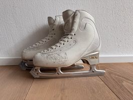 Edea Ice Fly 250 B mit Matrix Supreme 9“