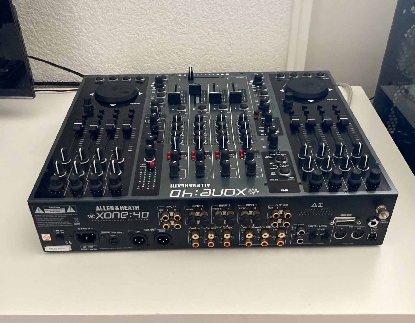 Allen & Heath Mischpulte: Xone 4D DJ mixer – Gebraucht aus Lausanne von JReamonn 3