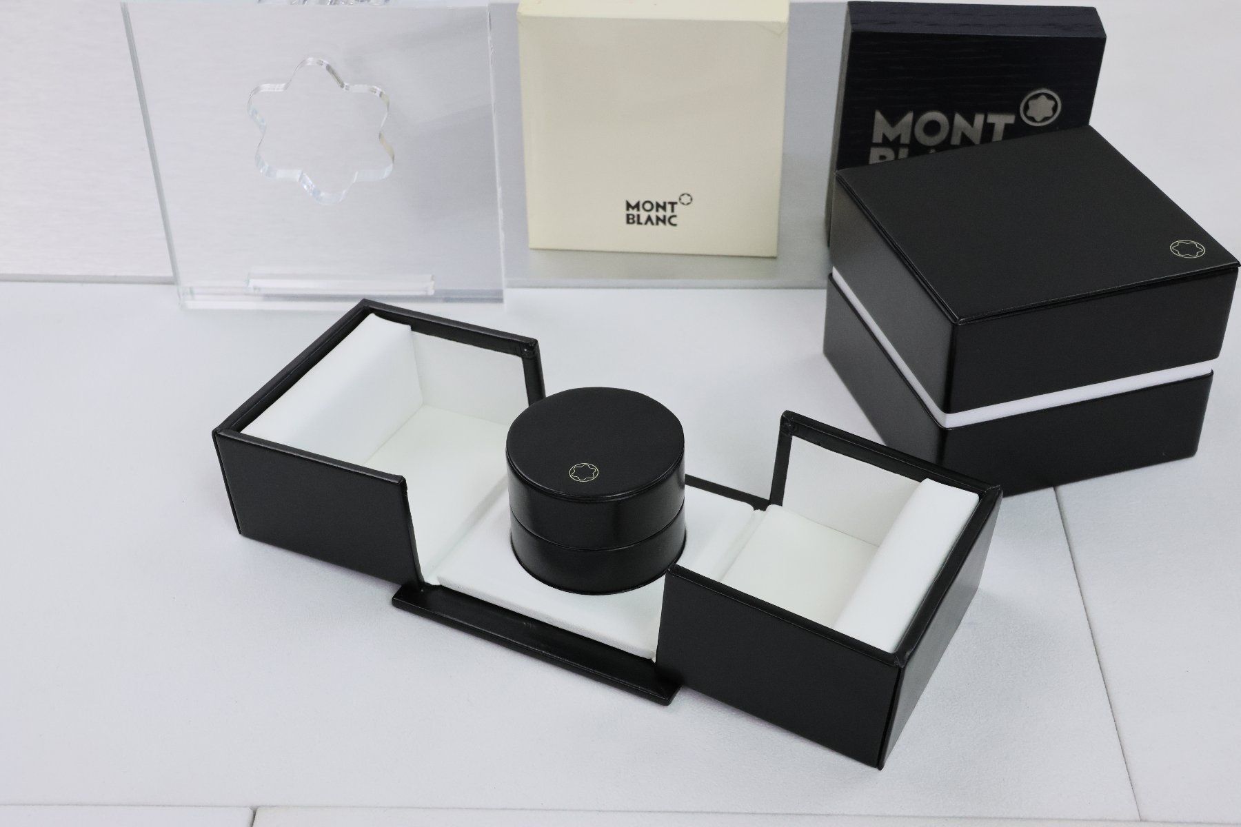 Montblanc Schmuckkästen: NEU - MONTBLANC original komplexes edles Leder-Schmuckbox – Neu und originalverpackt aus Kilchberg ZH von Luxury-Goods-CH 2