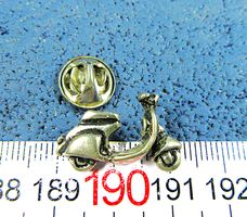 VESPA PAGGIO ODE LAMBRETTA MOTOR-ROLLER PIN 3D ZINNIG  22mm
