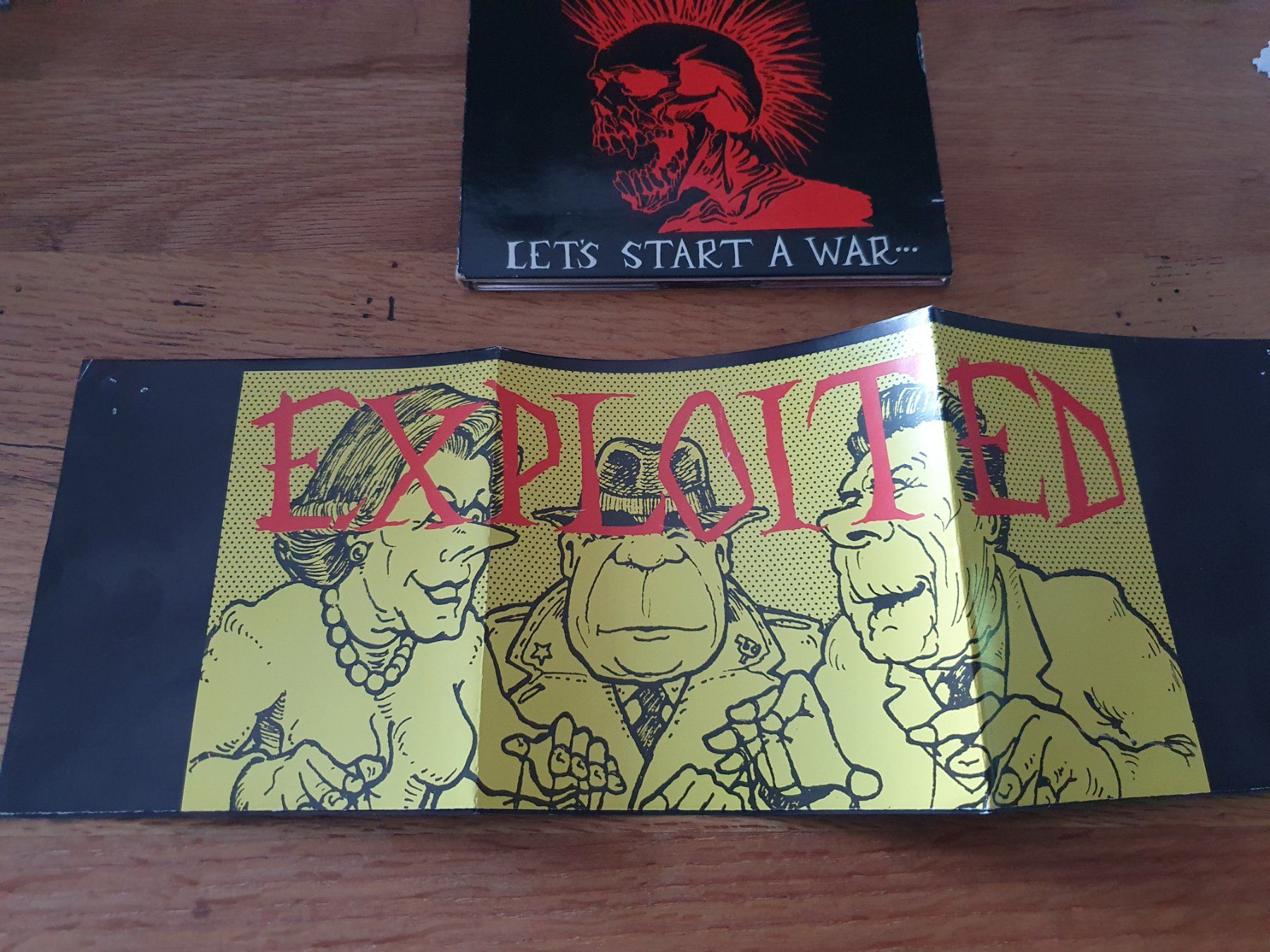 CDs: Exploited - Let's start a war - CD - Digipack – D'occasion à Auenstein par Trilos 3