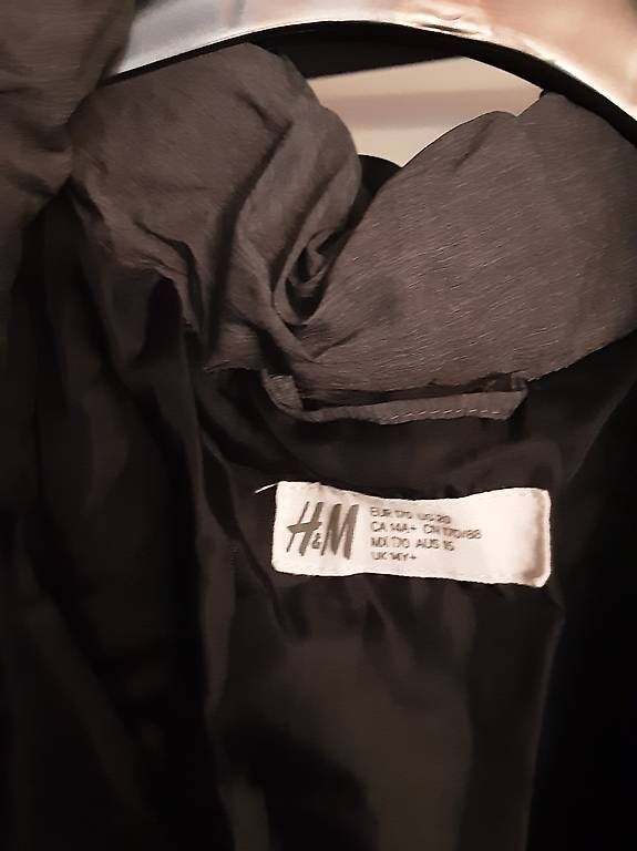 Giacche & Cappotti: Warme Steppjacke Anthrazit von h&m | Gr. 170 – Usato da Gossau SG venduto da lor_tvn6 2