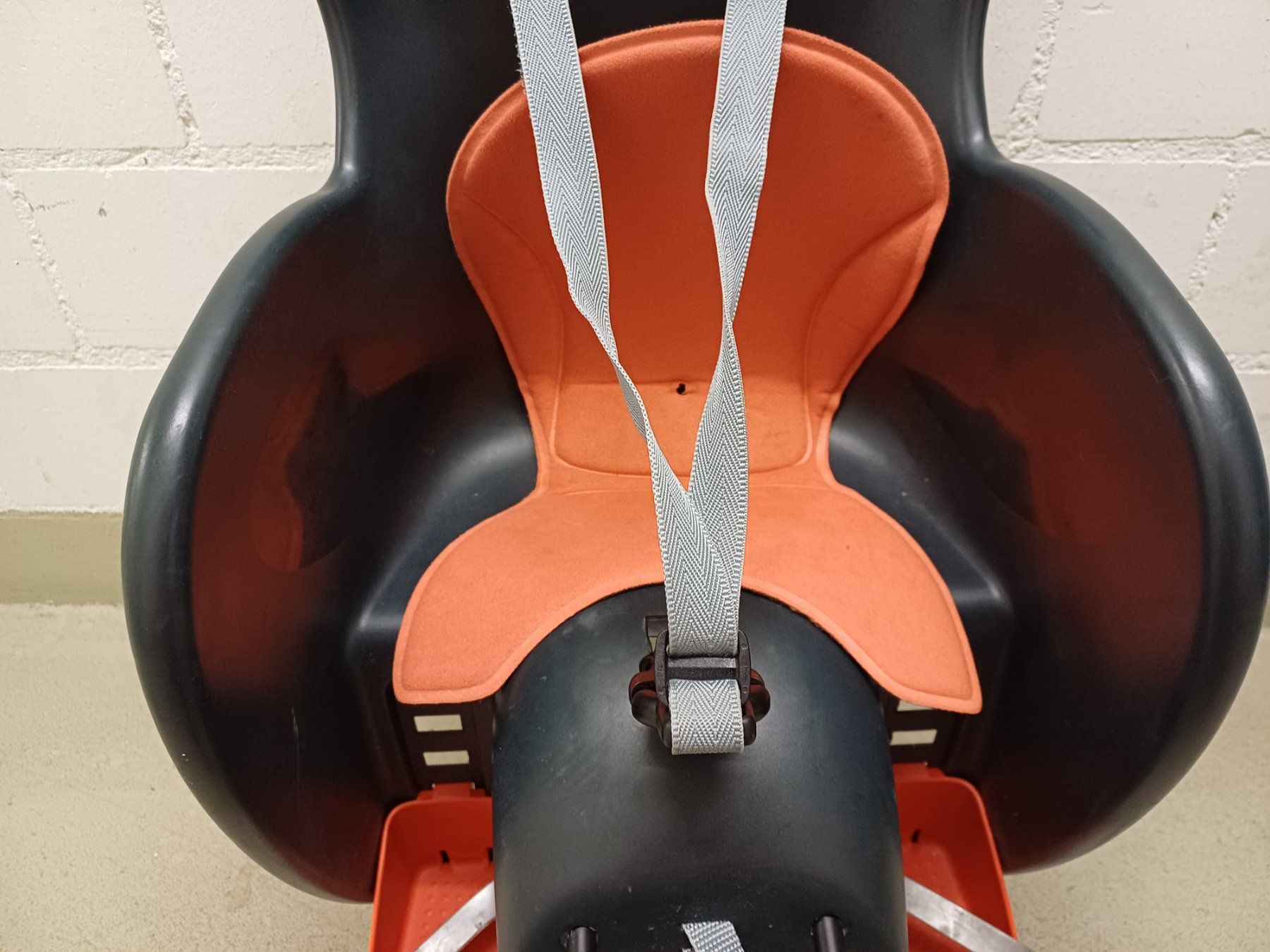 Pezzi di ricambio: Velo Kindersitz – Usato da Dietlikon venduto da Larsattacks 1