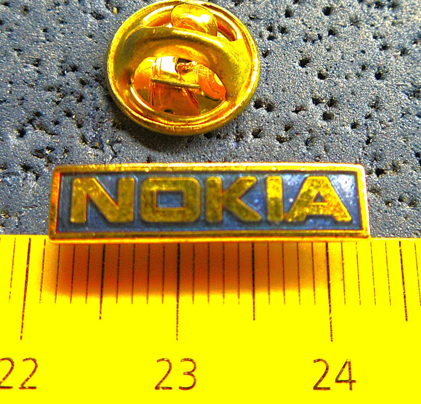 Placchette & Badge: NOKIA ENAMEL PIN – Usato da Ettingen venduto da Hausi4711