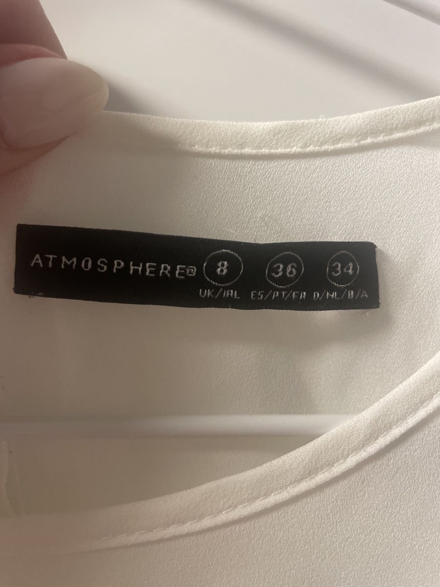 Blusen: Atmosphere Bluse, weiss, Gr. 34, Top Zustand – Gebraucht aus Arbon von llaauraa 1