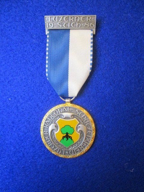 Medaglie: Luzerner Stich 1986 email. Gemeindewappen Buchrain - goldene – Nuovo (secondo la descrizione) da Luzern venduto da Horoskop1