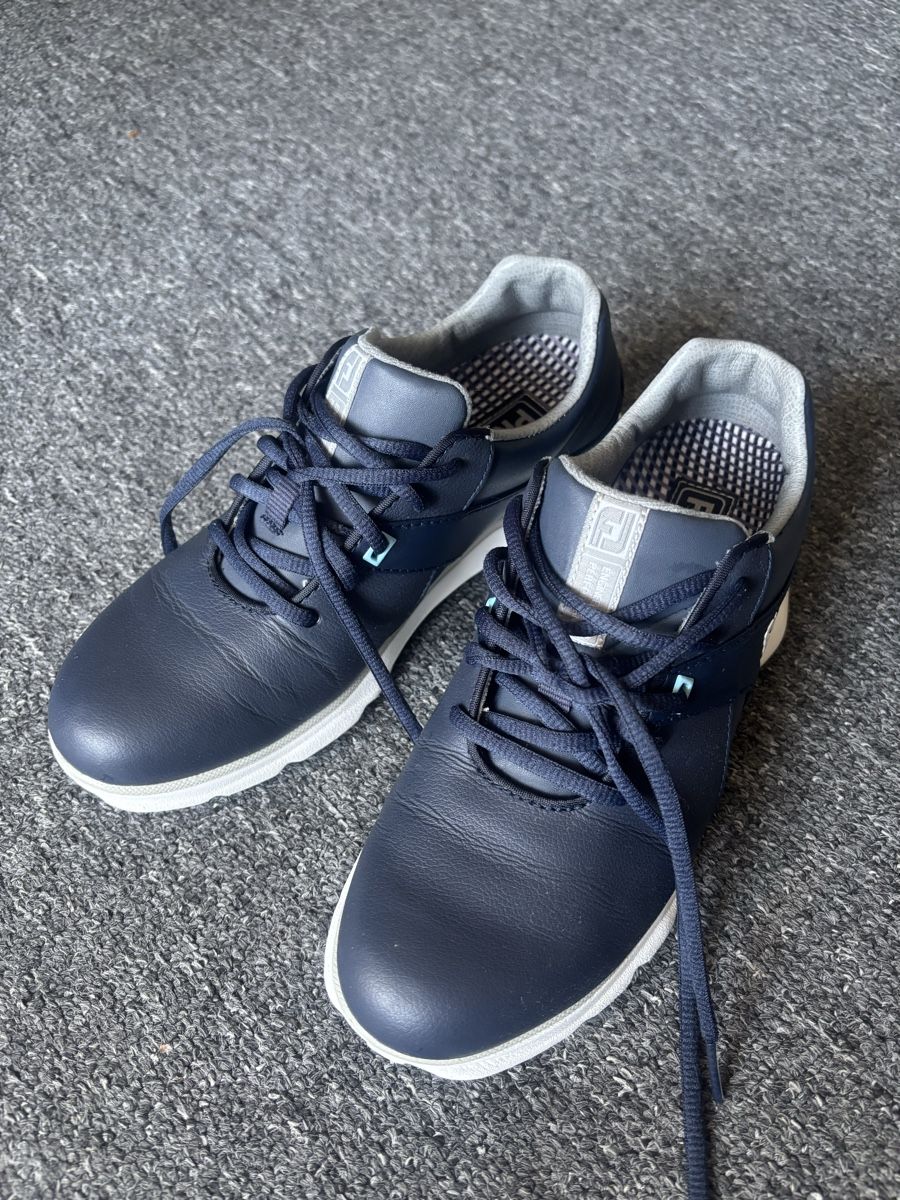 Scarpe da donna: Footjoy pro SL Gr 38 – Usato da Dietikon venduto da Shopping100
