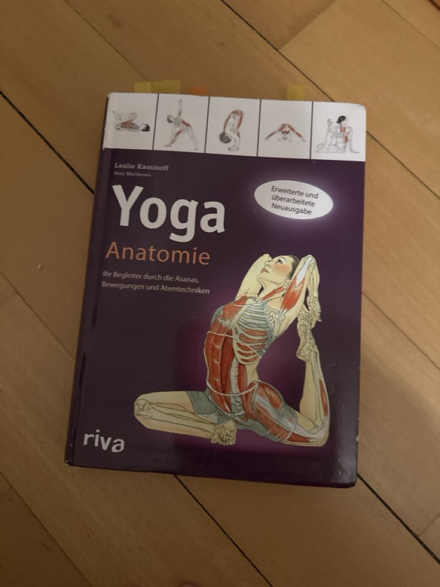 Libri: Yoga Bücher – Usato da Zürich venduto da Liv1387
