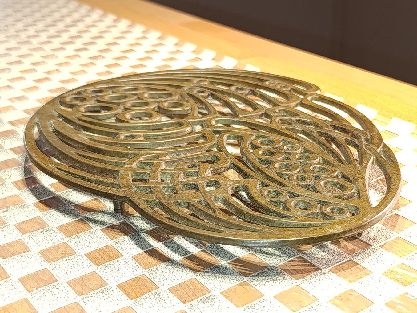 Sottobicchieri: Jugendstil Wärmeschutzer Untersetzer Messing ablage Bronze – Usato da Steffisburg venduto da 1.Schmuckschatulle 1