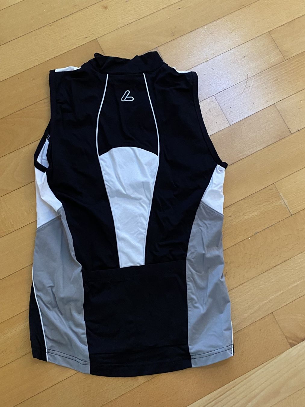 Löffler Gilet & Giacche senza maniche: Löffler Radgilet schwarz weiss – Usato da Zürich venduto da Flums74 1