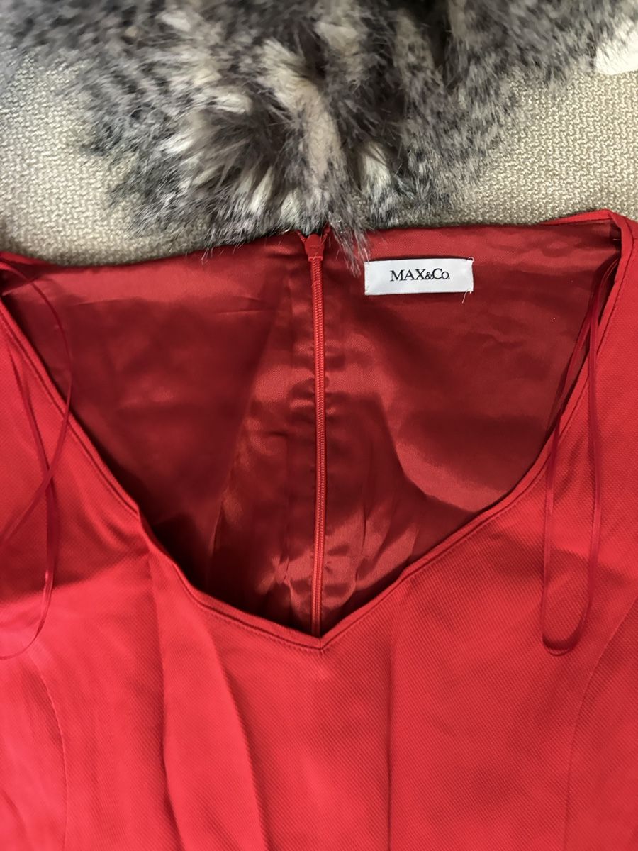 Vestiti: Max&Co Kleid rot mit V-Ausschnitt – Usato da Schaffhausen venduto da juf_98r9 1