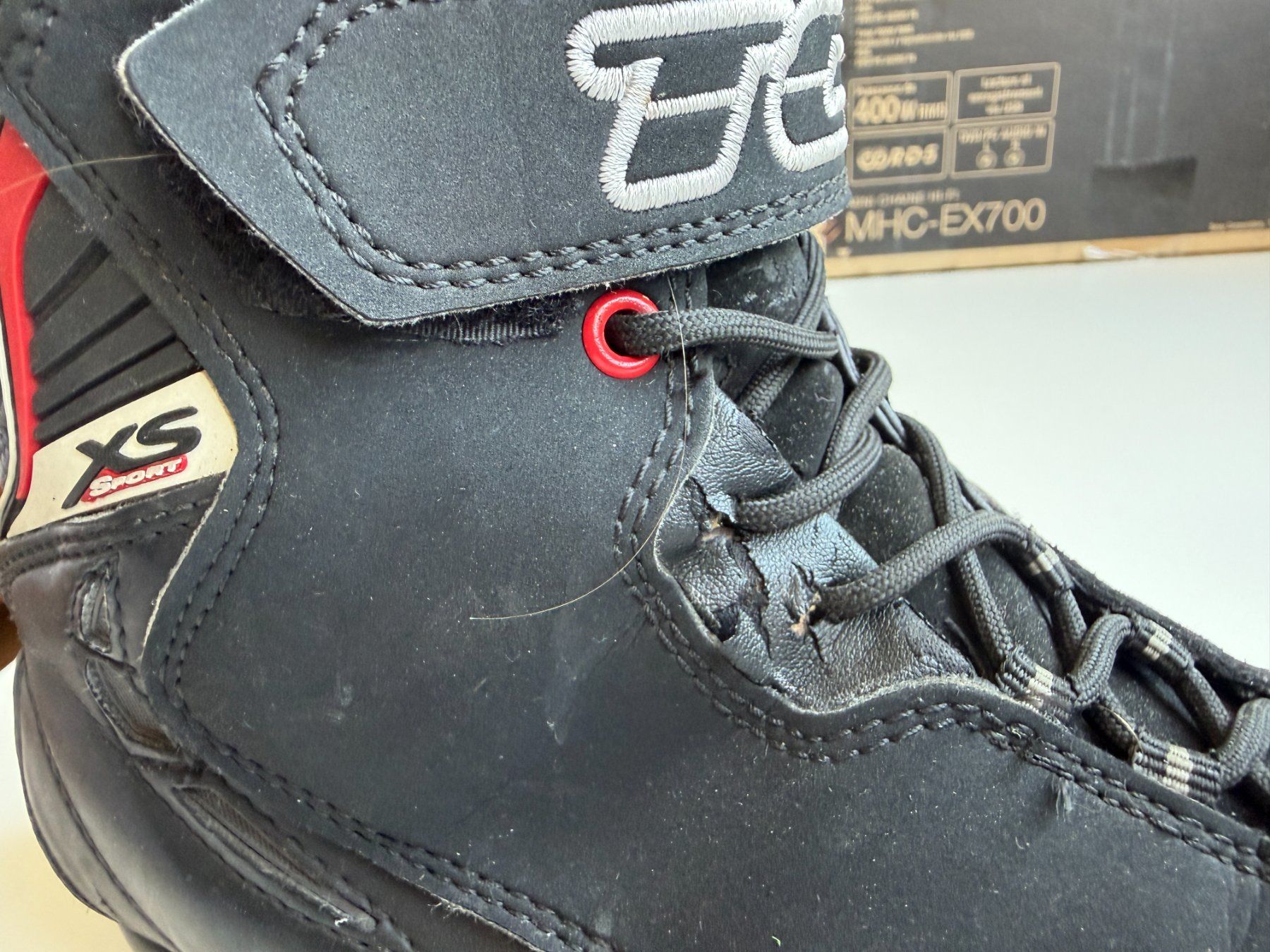 Scarpe da uomo: TCX Motorbike boots size 41 – Usato da Zürich venduto da JulesZHW 2