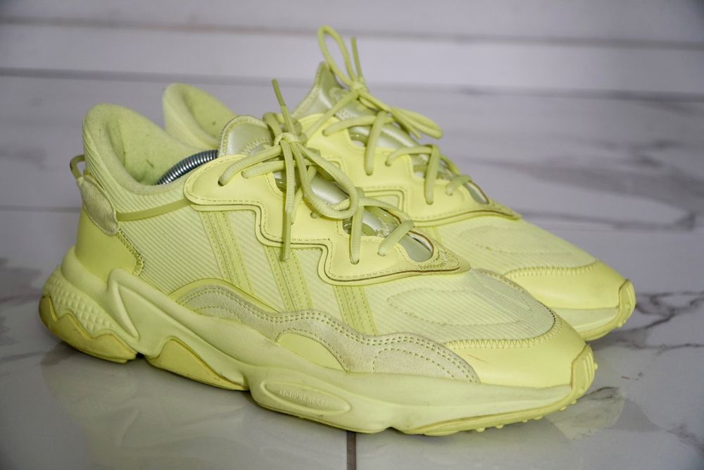 Adidas ozweego yellow best sale