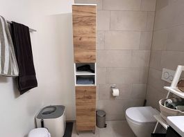 Badezimmer Schrank