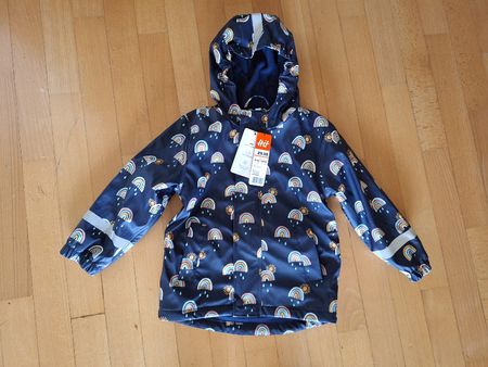 Regenjacke gefüttert in Gr. 98/104 NEU