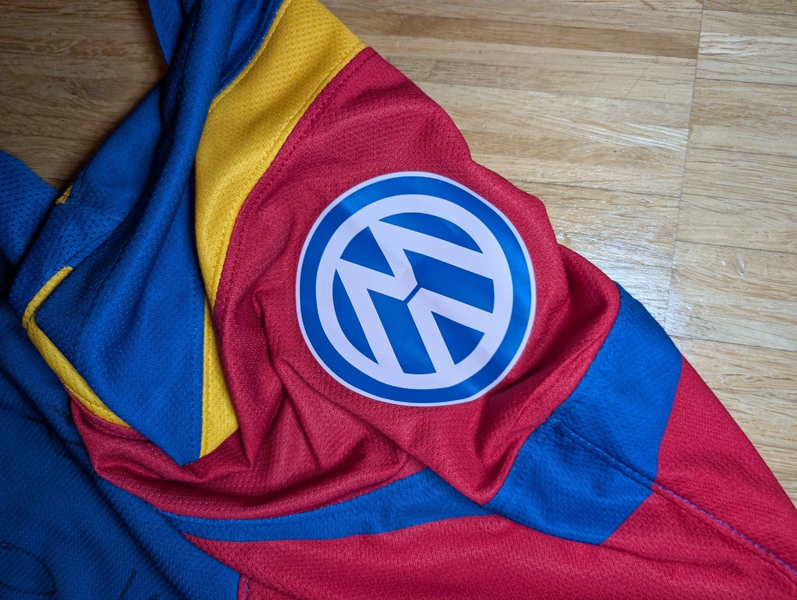 Nike Canottiere & Pantaloni: FC Basel Jersey FCB Saison  2011/12, Signed – Nuovo (secondo la descrizione) da Basel venduto da rubah 4