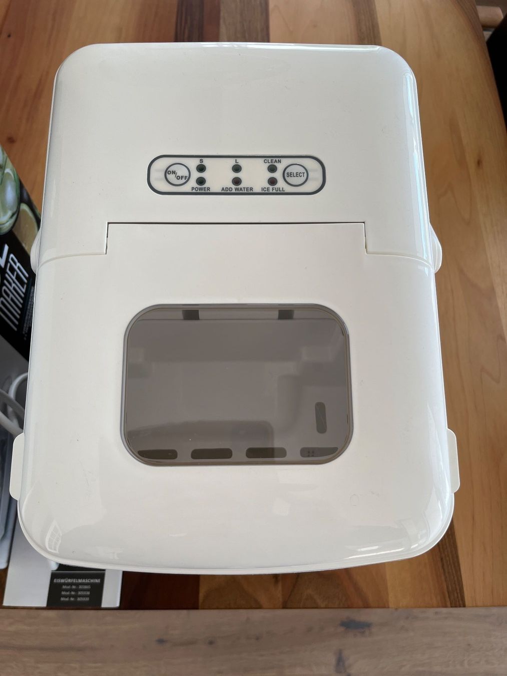 Elettrodomestici da cucina: ARENDO Eiswürfel-Maschine – Usato da Kappel am Albis venduto da Drumgo 1