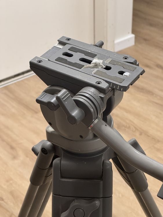 Heiwa Libec 50 Ölkopf Stativ 3