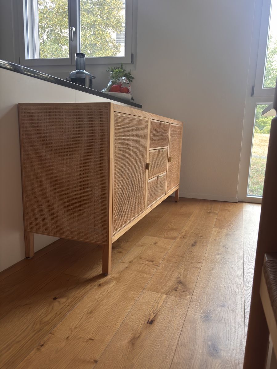 Commodes: Rattan Kommode Sideboard Echtholz – D'occasion à Kreuzlingen par leo_c9x2