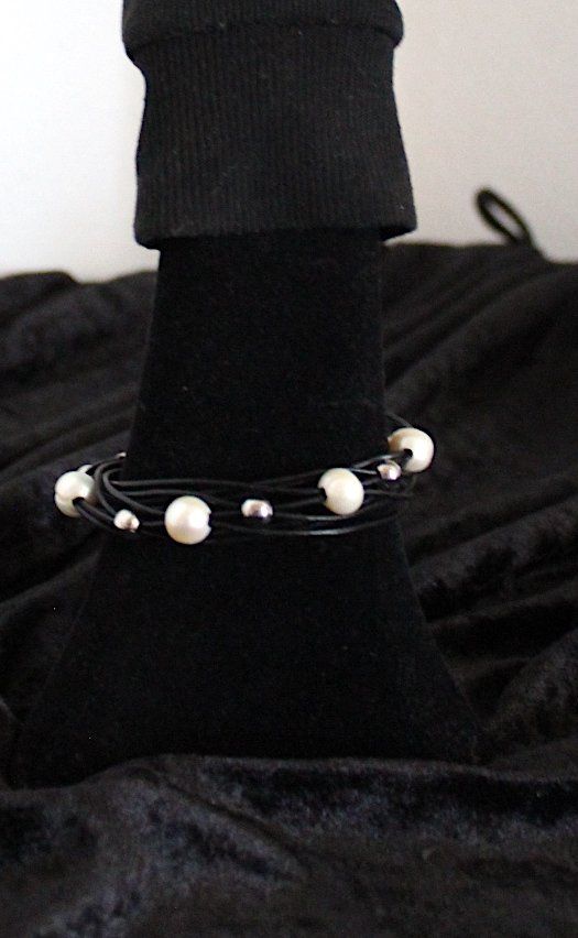 Bracciali & Braccialetti: Armband mit Magnetverschluss – Usato da Locarno venduto da madame-tus-sauds 4