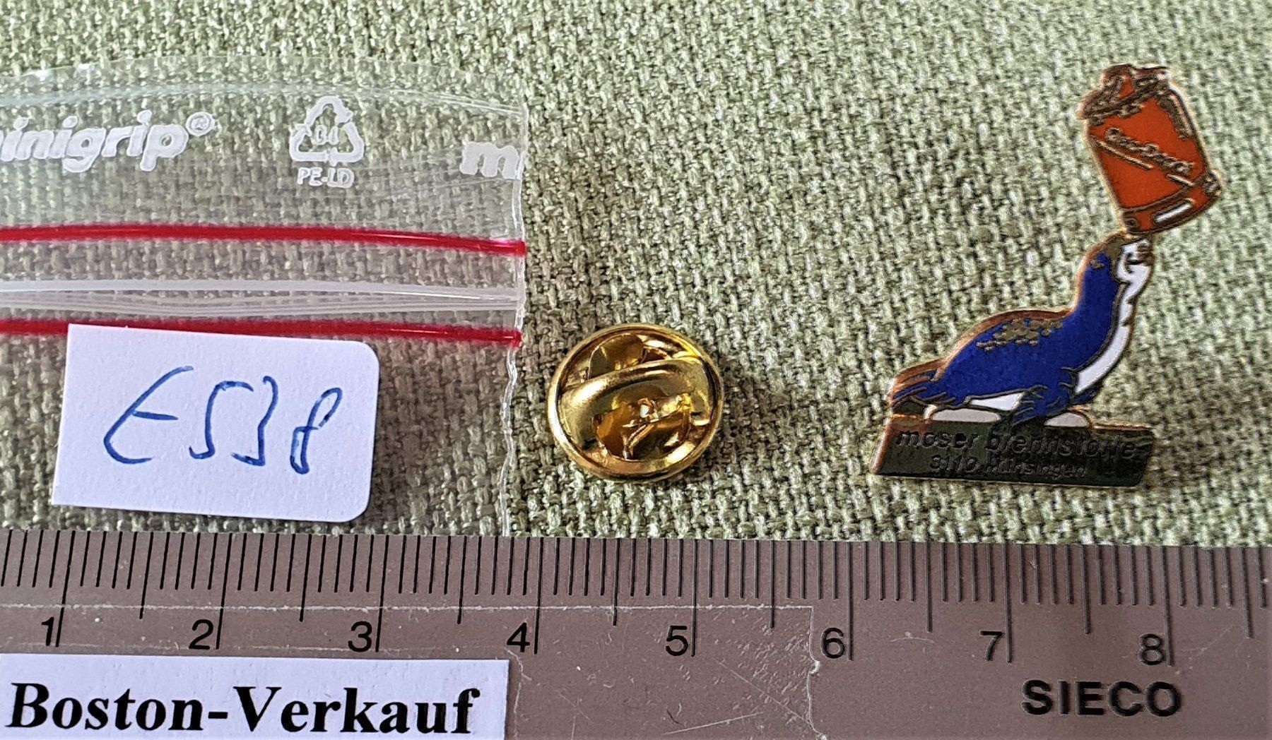 Plaketten & Abzeichen: E538 - Pin Moser Brennstoffe Münsingen – Gebraucht aus Reinach BL von Boston-Verkauf 2