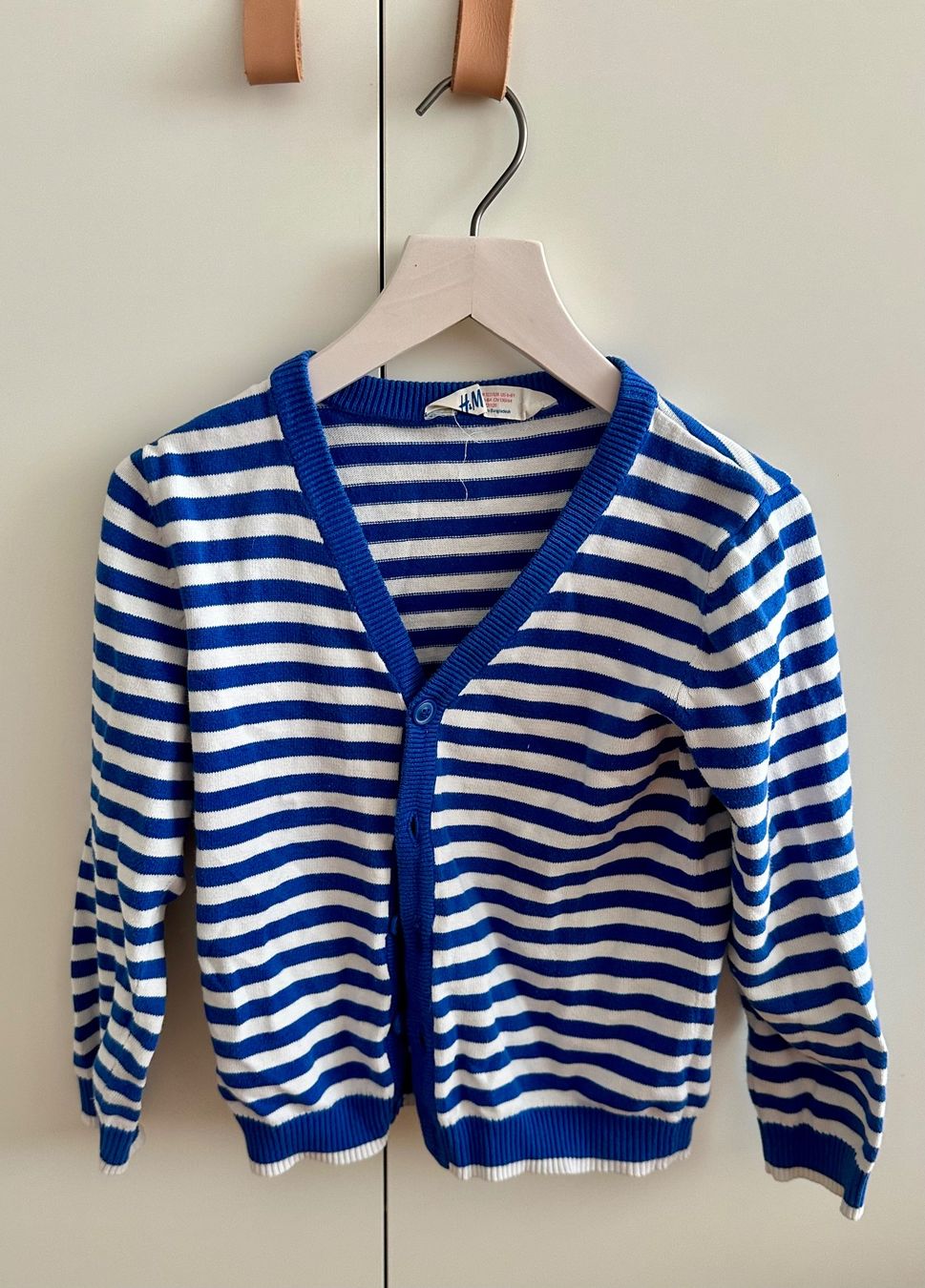 H&M Maglioni & Felpe: H&M Sweater – Usato da Dürrenroth venduto da tvy_bh56