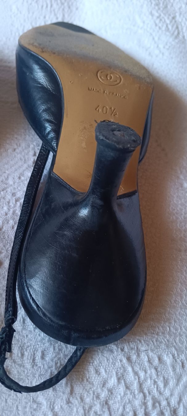 Chanel Damenschuhe: CHANEL SCHUHE (GR.40 1/2) – Gebraucht aus Maienfeld von Andyr44 4