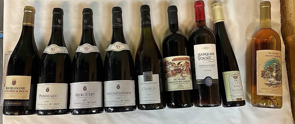 Vino: 12 Tolle Rot, Weis & Rose Weine – Usato da Birsfelden venduto da Sahid06