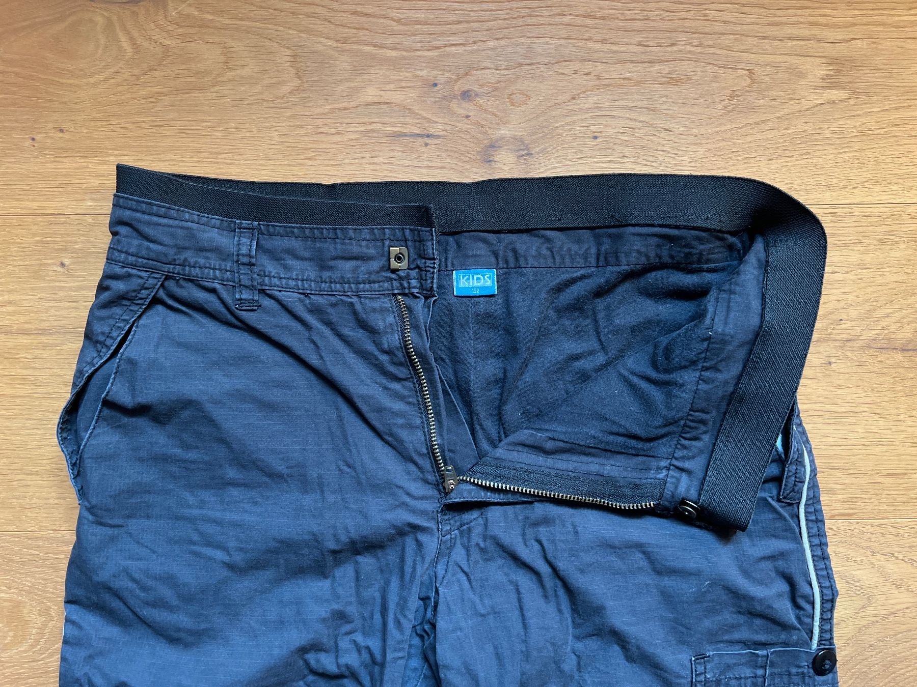 Pantaloni: Winterhose gefüttert Gr.152 – Usato da Lengnau BE venduto da Rubin27 1