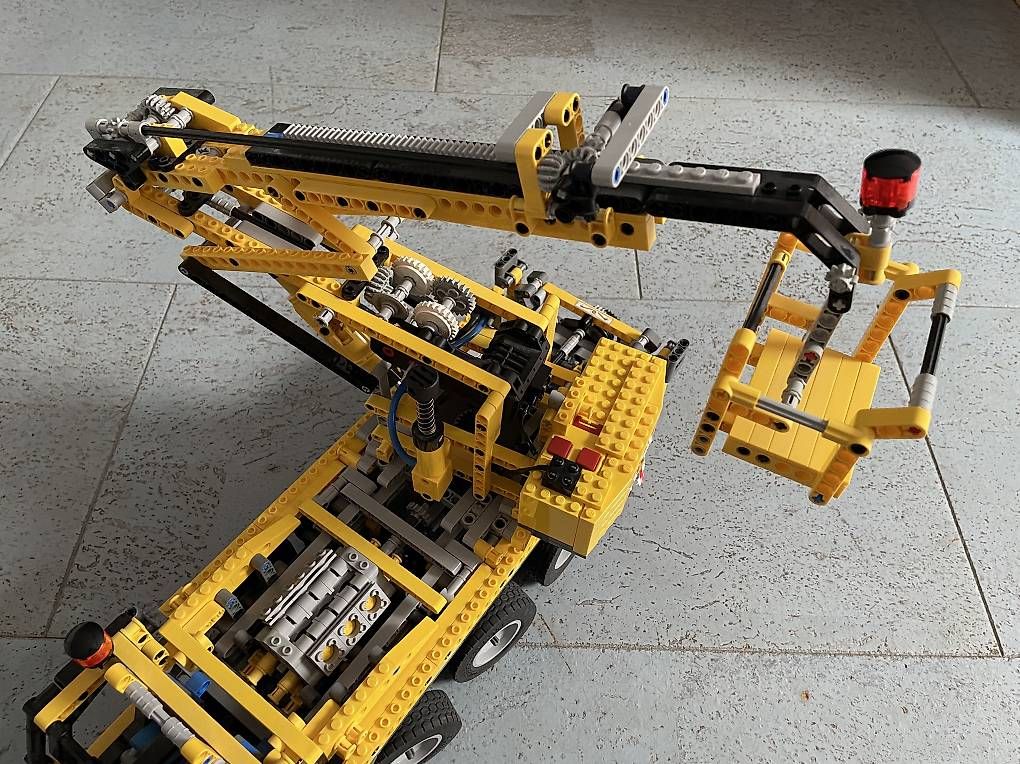 Giocattoli: Lego Technic Kran 8421 – Usato da Sursee venduto da australia2023 3