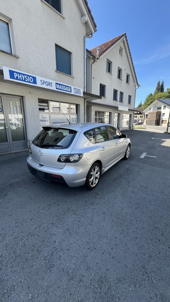 Mazda Autos: Mazda 3 2.0 – Gebraucht aus Montlingen von aar_h5mj 3