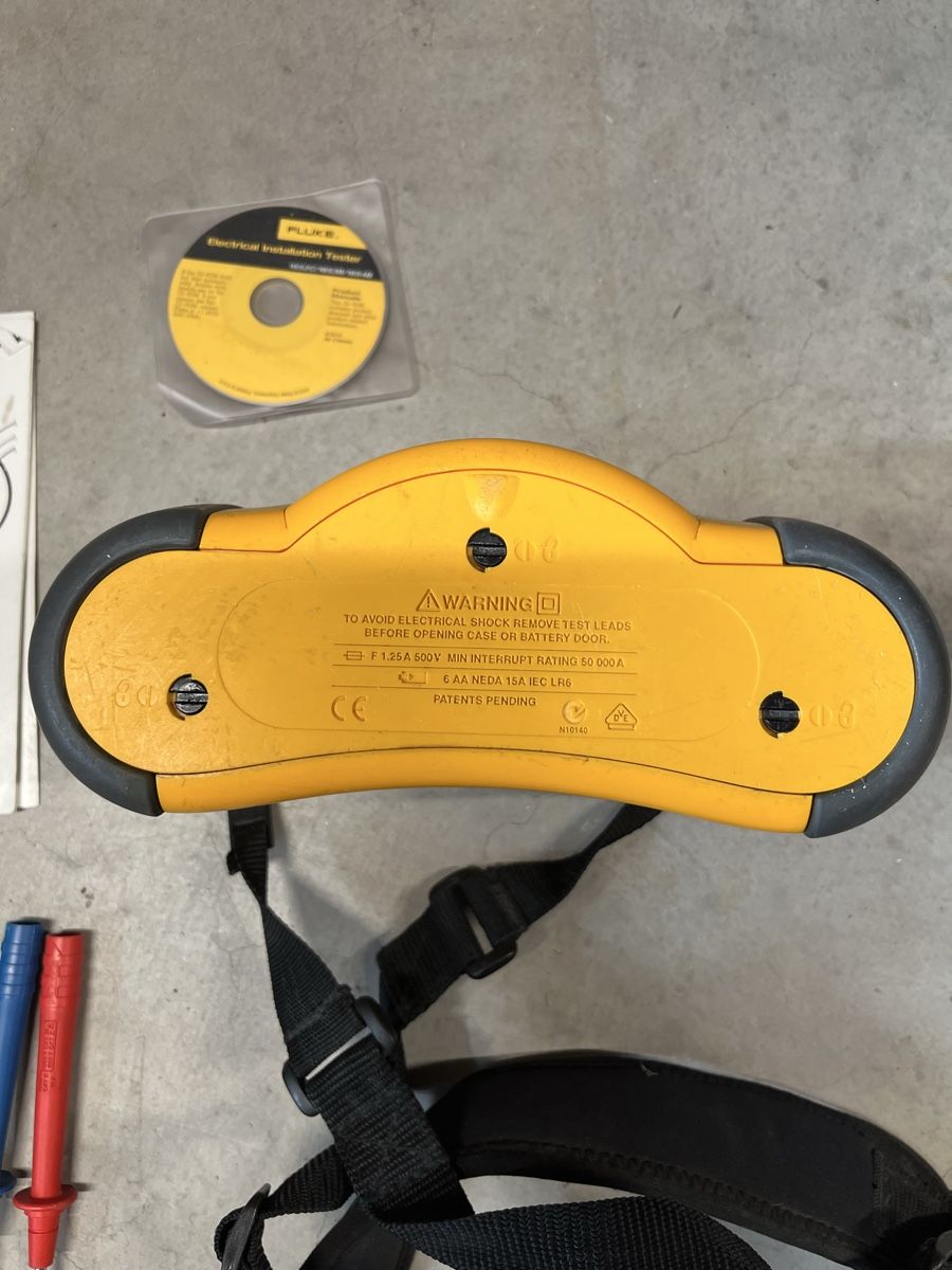 Fluke Mesurer: Fluke 1653 Multifunktions Tester – D'occasion à Rabius par Paulchen1981 3