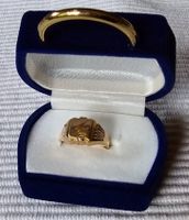 Wunderschöner stylischer Fingerring 18 K/750 Gravur 29.4.73