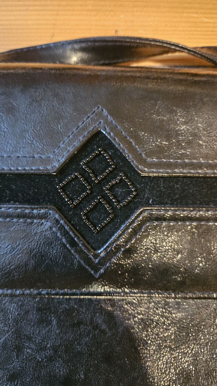 Borse da donna: Elegante Vintage Handtasche, schwarz – Usato da Baden venduto da Mad_am 2