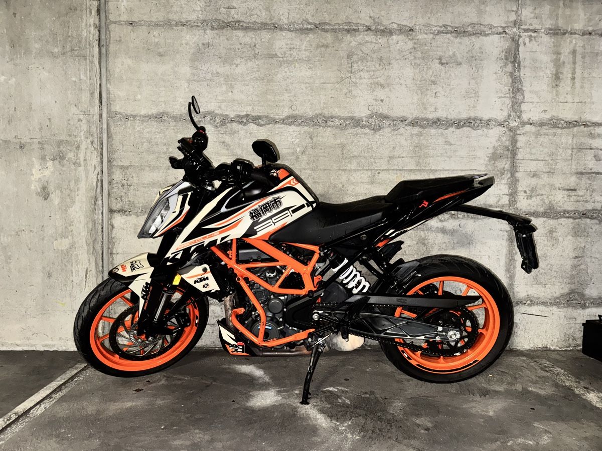 KTM Strada: Moto KTM Duke 390 – Usato da Genève venduto da rod_tat
